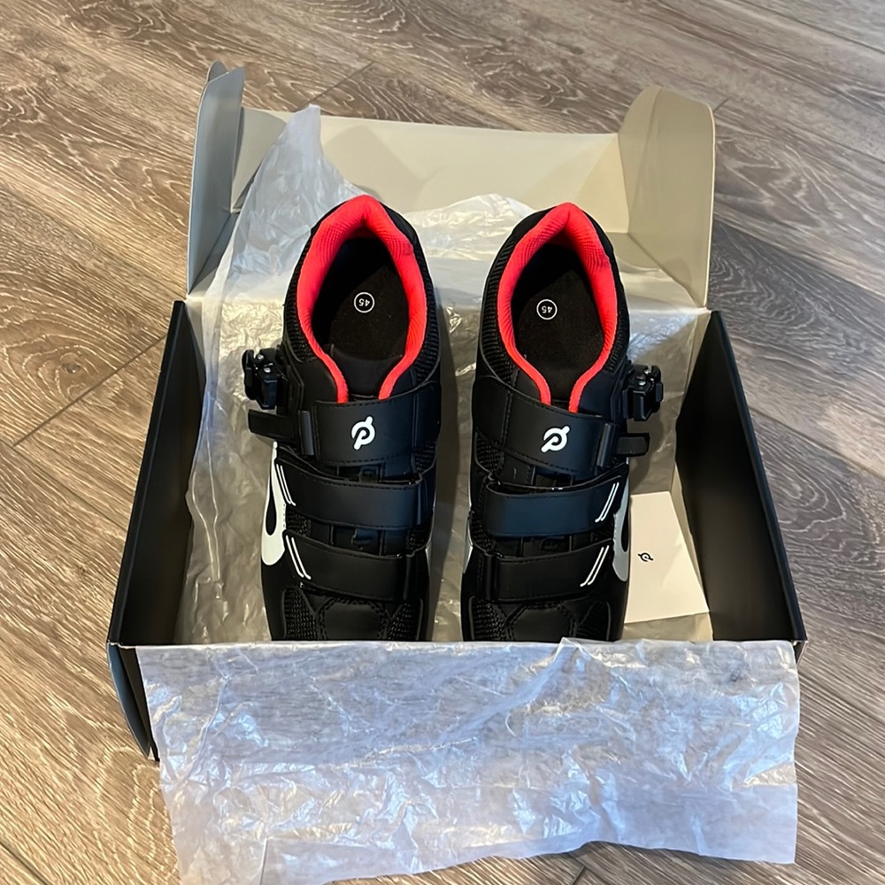 NIB Peloton Cycling Shoes